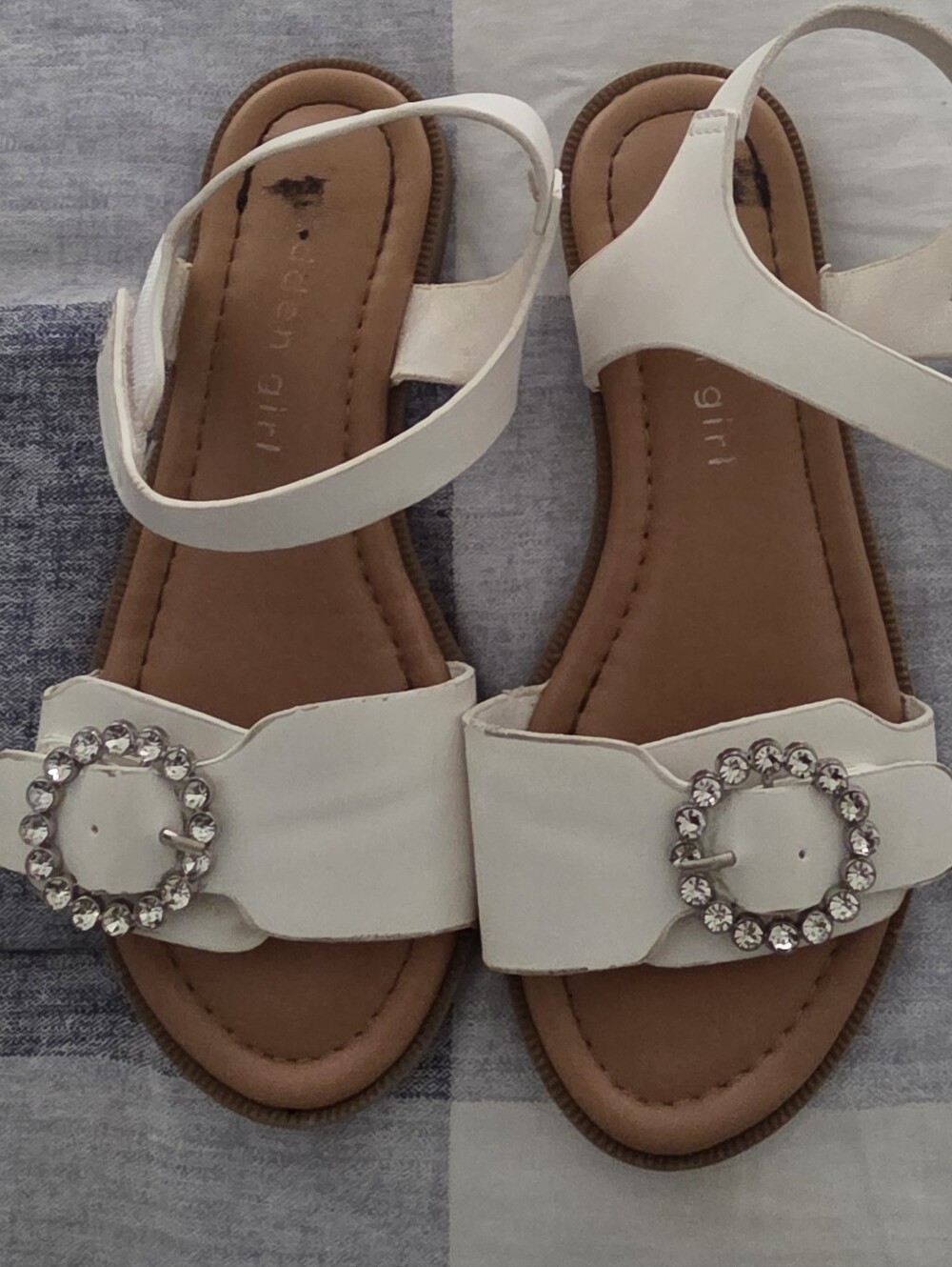 Girls Madden Girl White Rhinestone Sandals Size 1 Youth EUC